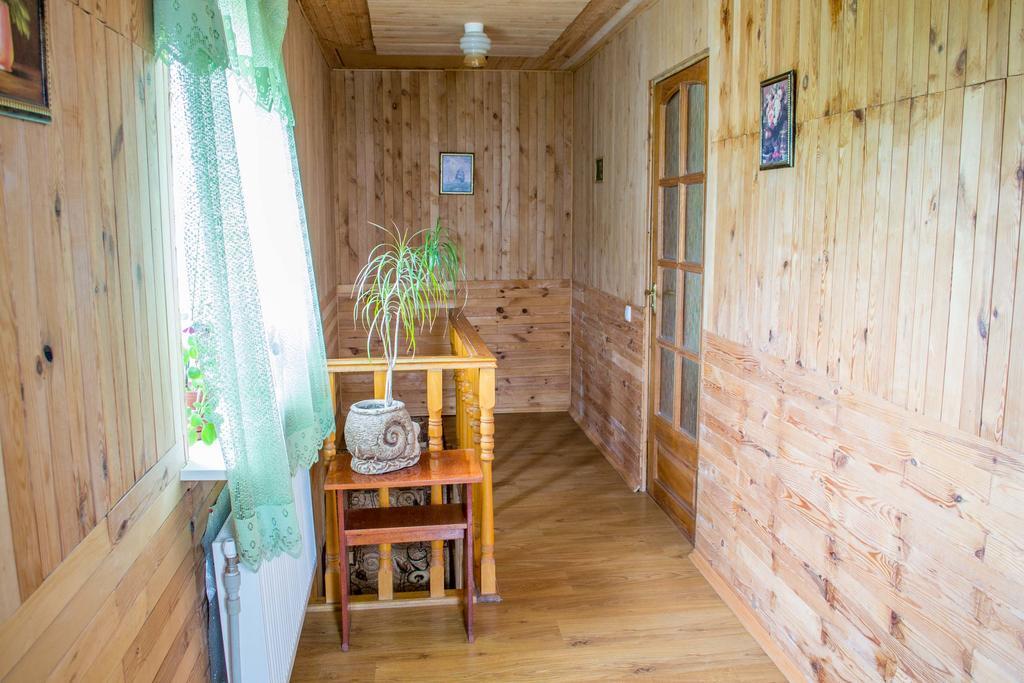 Guest House Cherepaha Kamyanets-Podilski Dış mekan fotoğraf